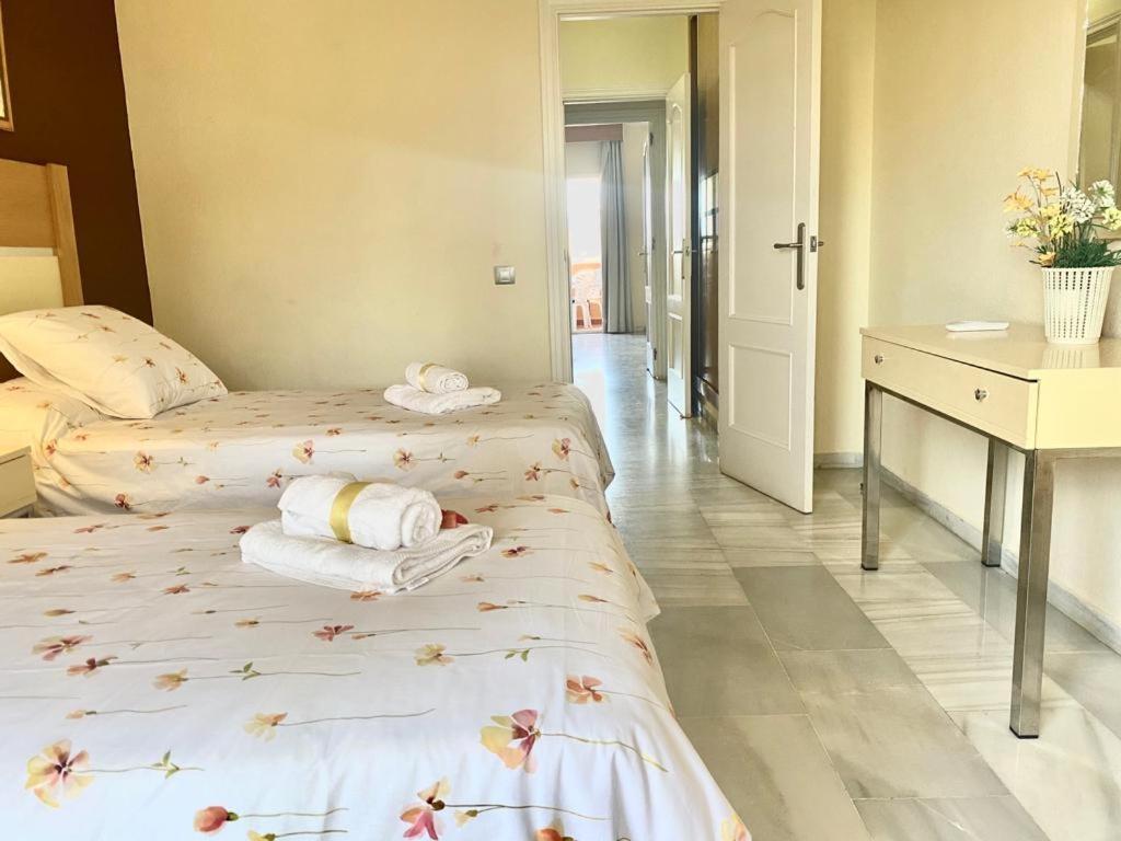 Oasis Apartment มิฮาส ภายนอก รูปภาพ